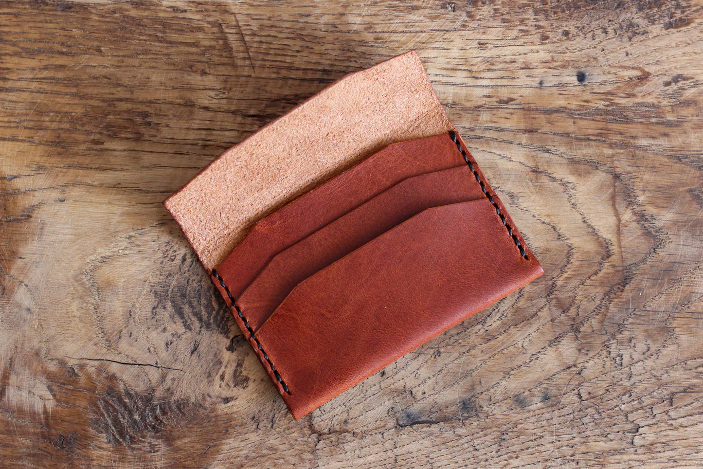 Składany Portfel na Karty - Minimalistyczny i Funkcjonalny | Ursus Maxymus Leatherworks
