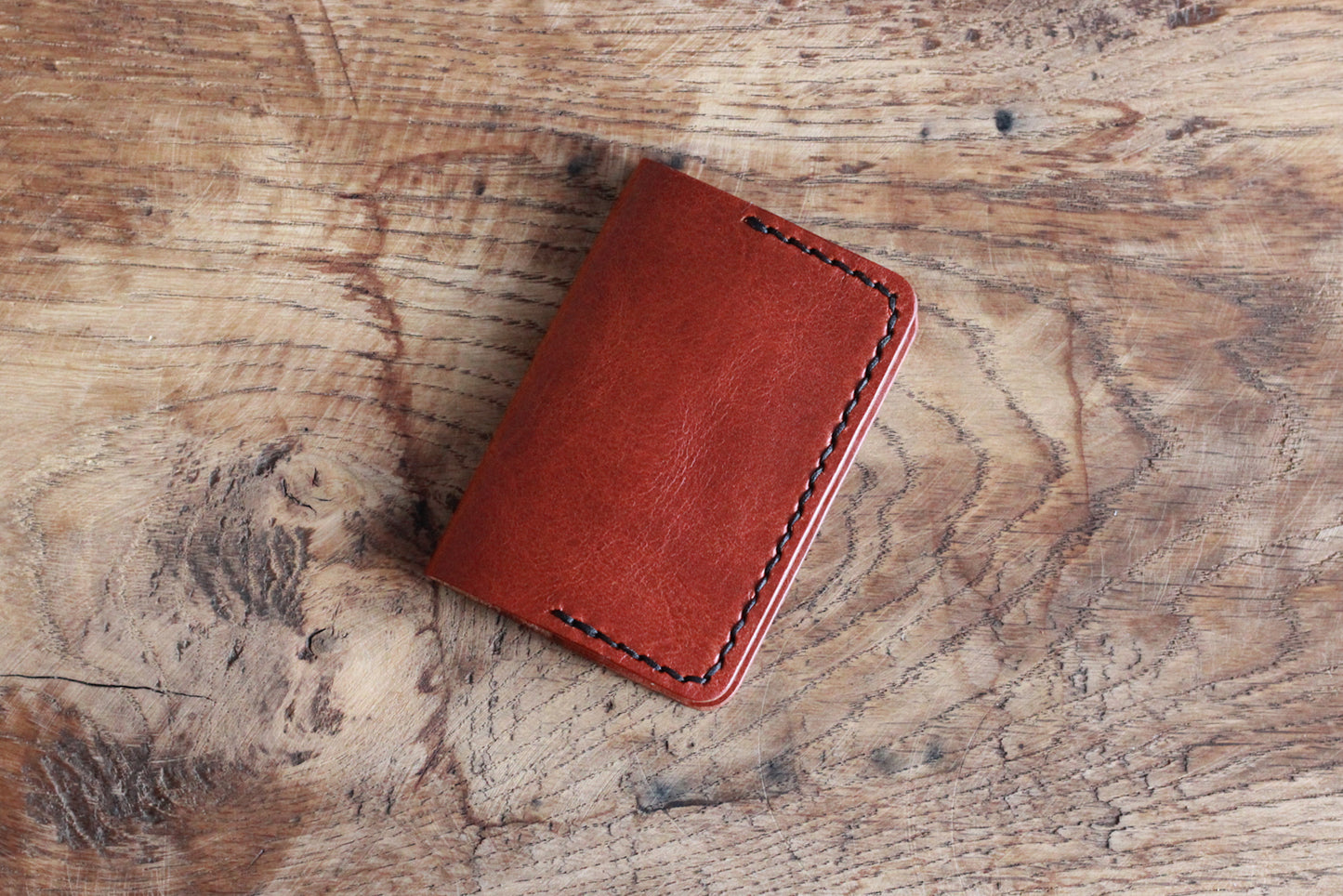 Portfel na Karty z Naturalnej Skóry - Kompaktowy i Elegancki | Ursus Maxymus Leatherworks
